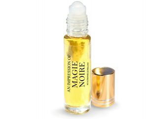 Magie Noire Type Vegan Perfume Oil by StationElephant.